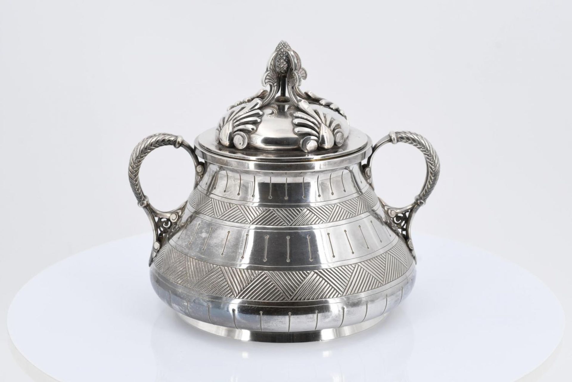 Émile Froment-Meurice: SILVER COFFEE AND TEA SERVICE IN ORIENTAL STYLE - Image 10 of 25