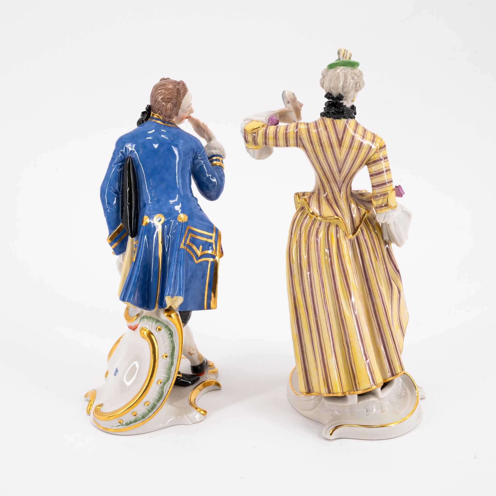 Nymphenburg: COLUMBINE AND OCTAVIO FROM THE 'COMMEDIA DELL'ARTE' - Image 3 of 5