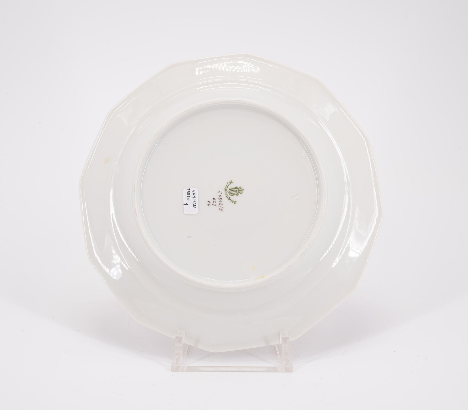 Nymphenburg: LARGE DINNER SERVICE 'ROYAL BAVARIAN' WITH 107 PIECES - Image 8 of 26