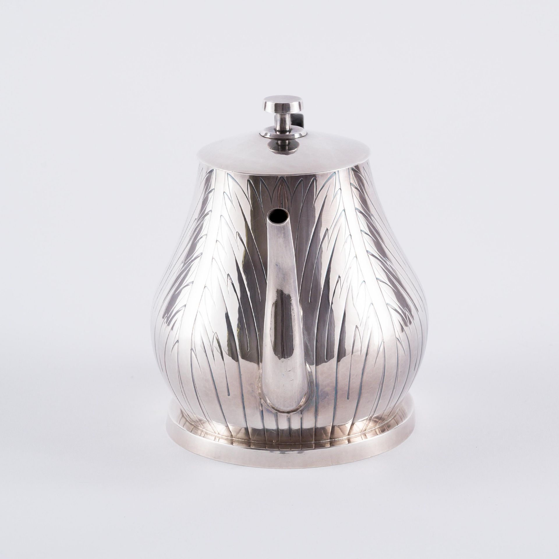 Emil Lettré: FOUR PART SILVER COFFEE AND TEA SERVICE - Image 7 of 18