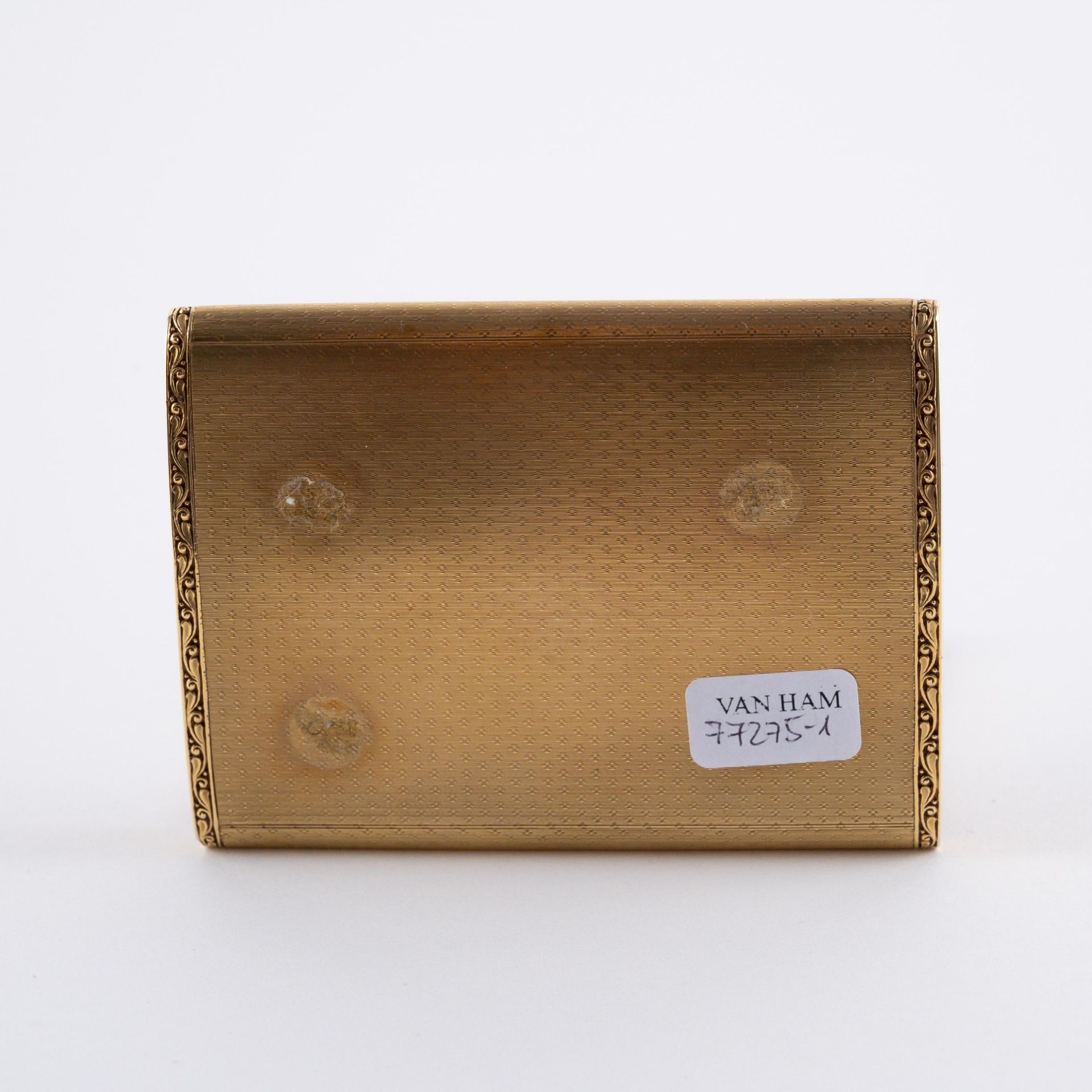 Germany: GOLD ETUI WITH GUILLOCHED SURFACE - Image 7 of 7