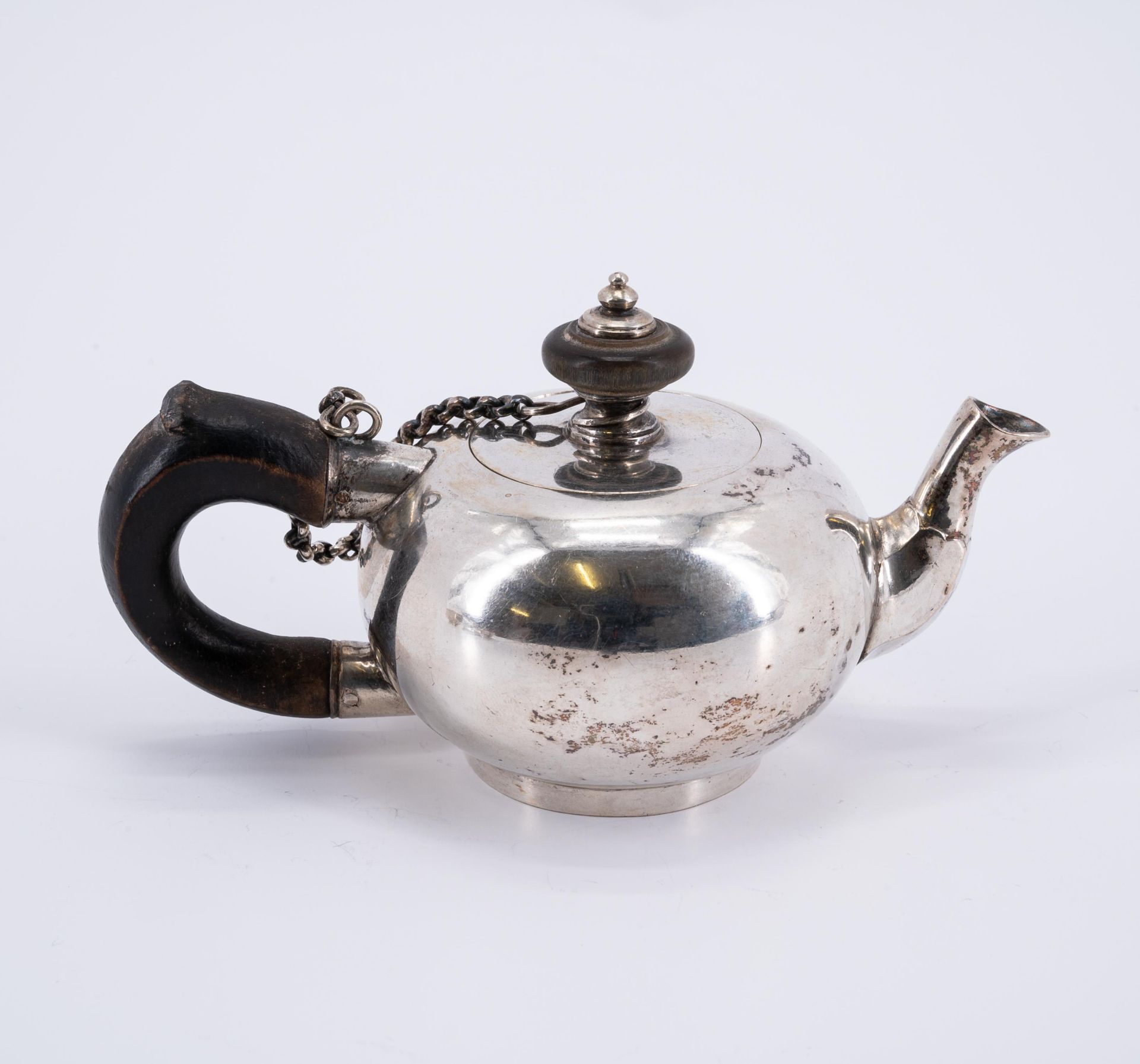 SILVER MINIATURE TUREEN, SMALL SILVER TEA POT, SMALL SILVER BEAKER - Image 3 of 8