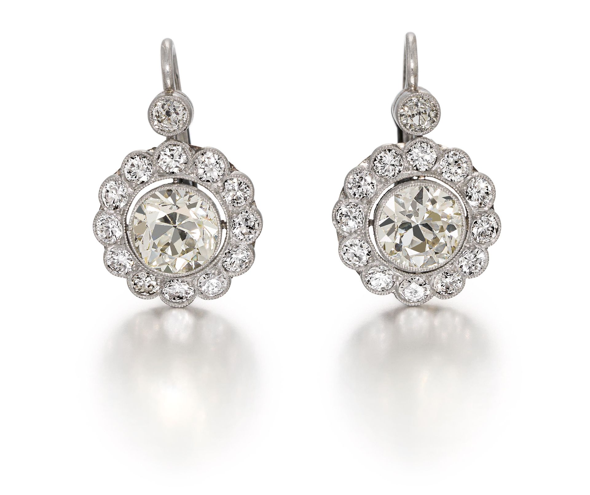 Historic-Diamond-Ear Jewelery