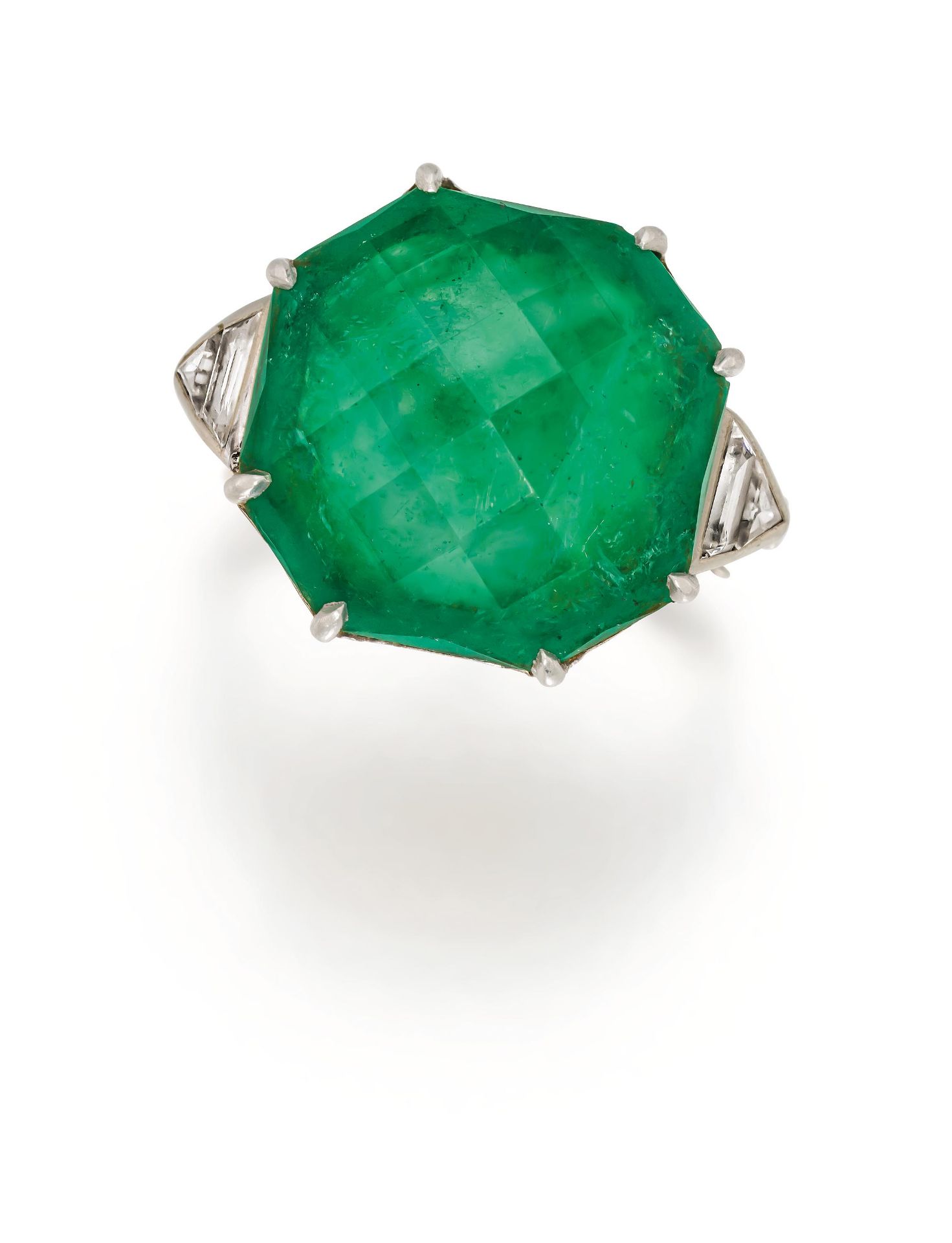 Emerald-Diamond-Ring