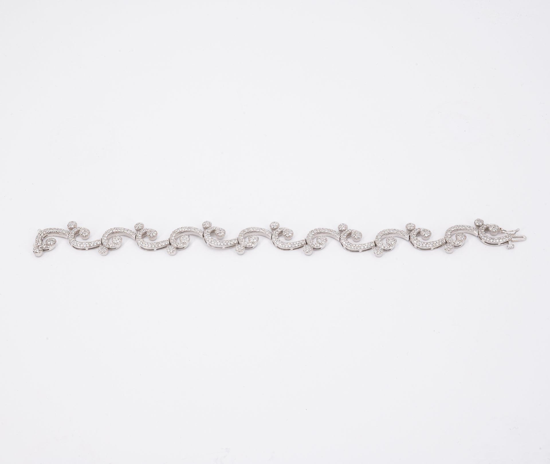 Diamond-SetNecklace and Bracelet - Image 4 of 5