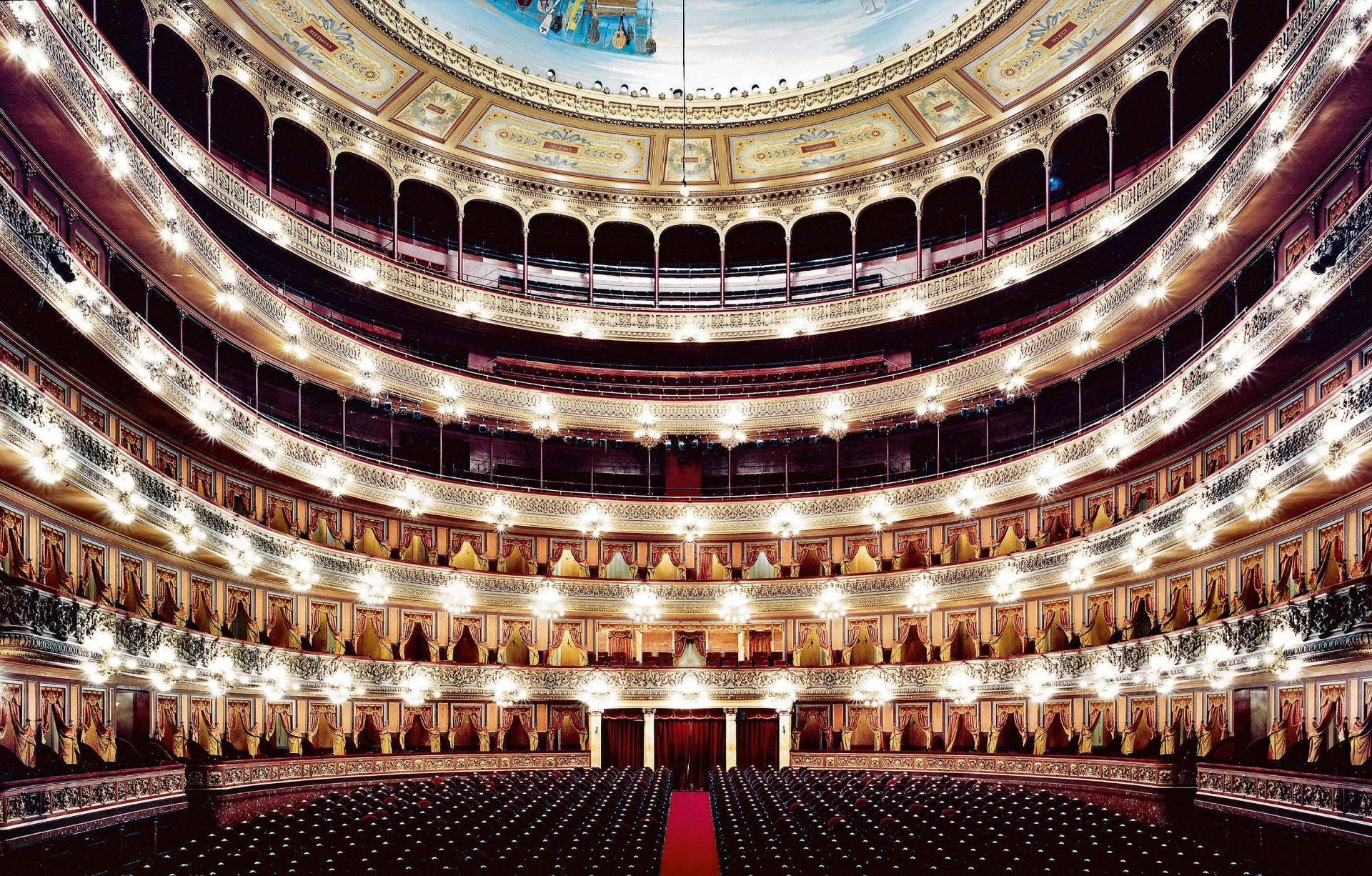 Candida Höfer: Teatro Colón Buenos Aires I