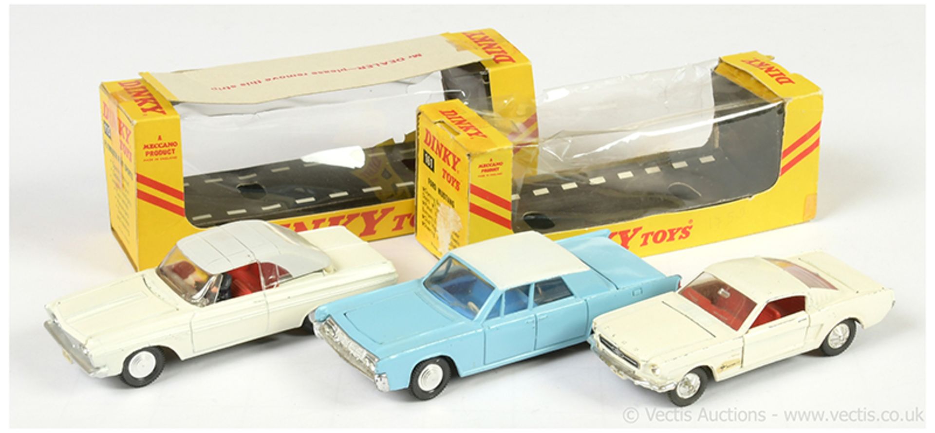 GRP inc Dinky 115 Plymouth Fury Sports - white