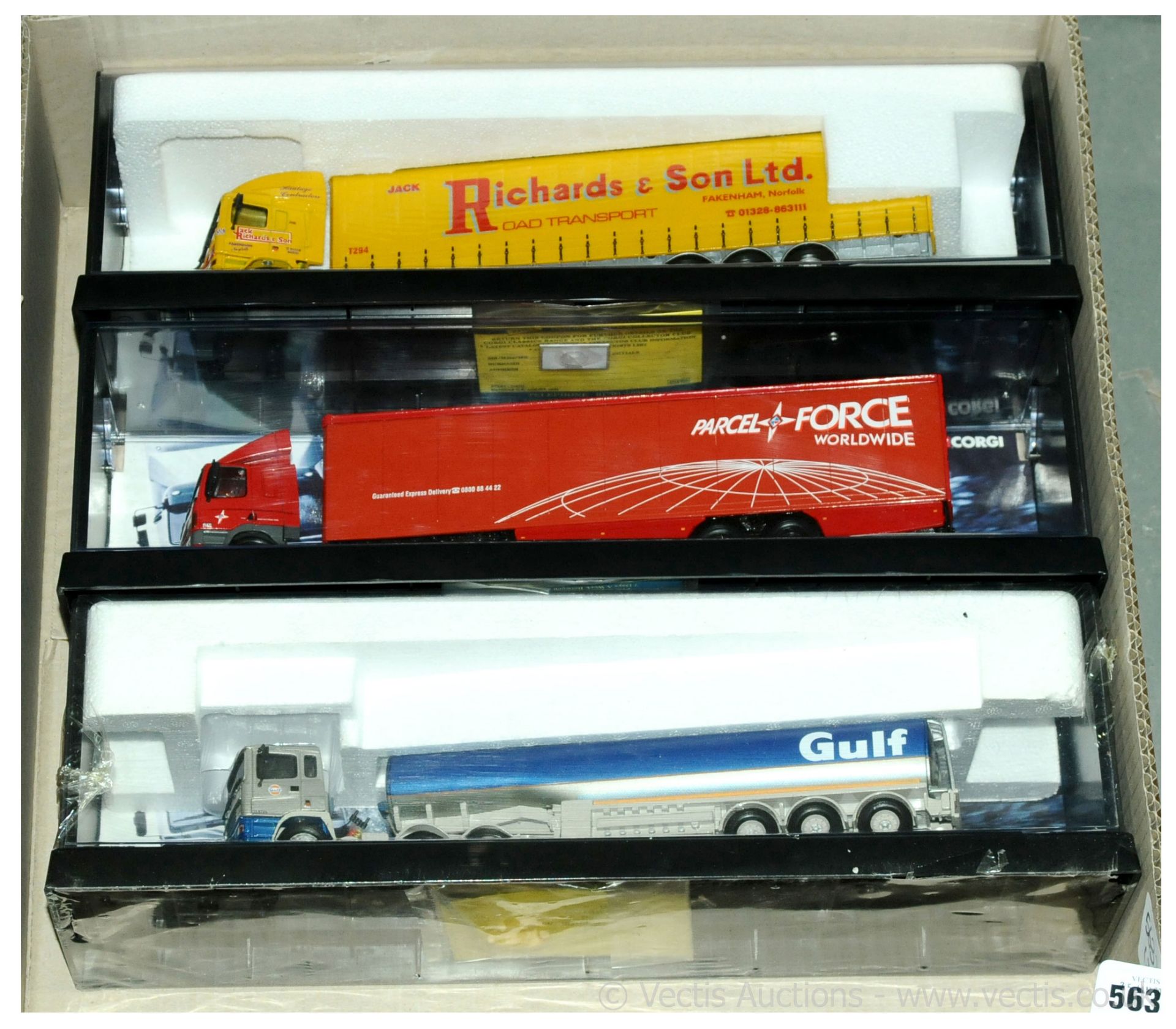 GRP inc Corgi boxed 1/50th scale (Modern Truck