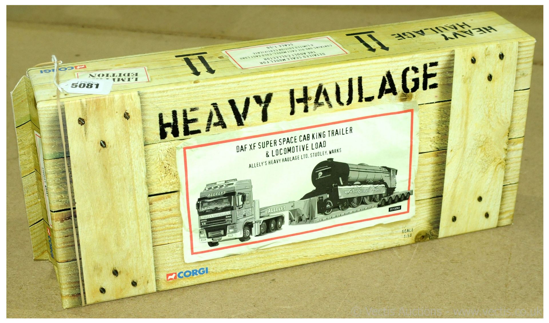 Corgi boxed Heavy Haulage CC13203 DAF XF Super