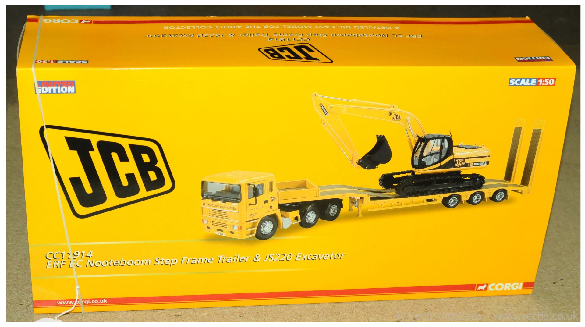 Corgi boxed 1/50th scale CC11914 (JCB) ERF EC