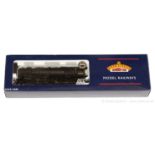 Bachmann OO Gauge 32-855 2-10-0 BR black 9F