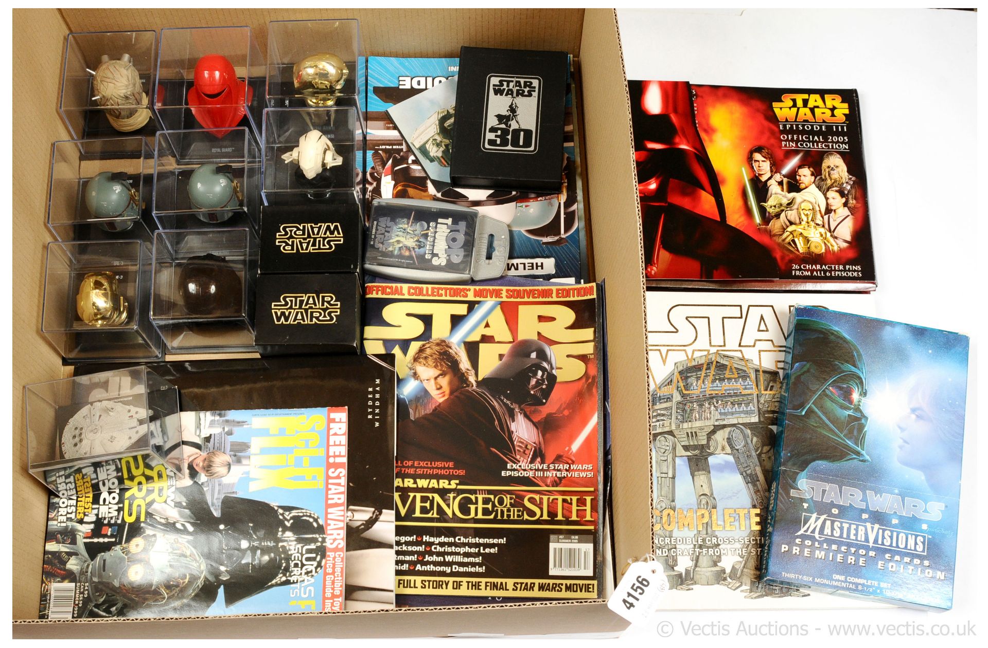 Quantity of modern issue Star Wars collectables