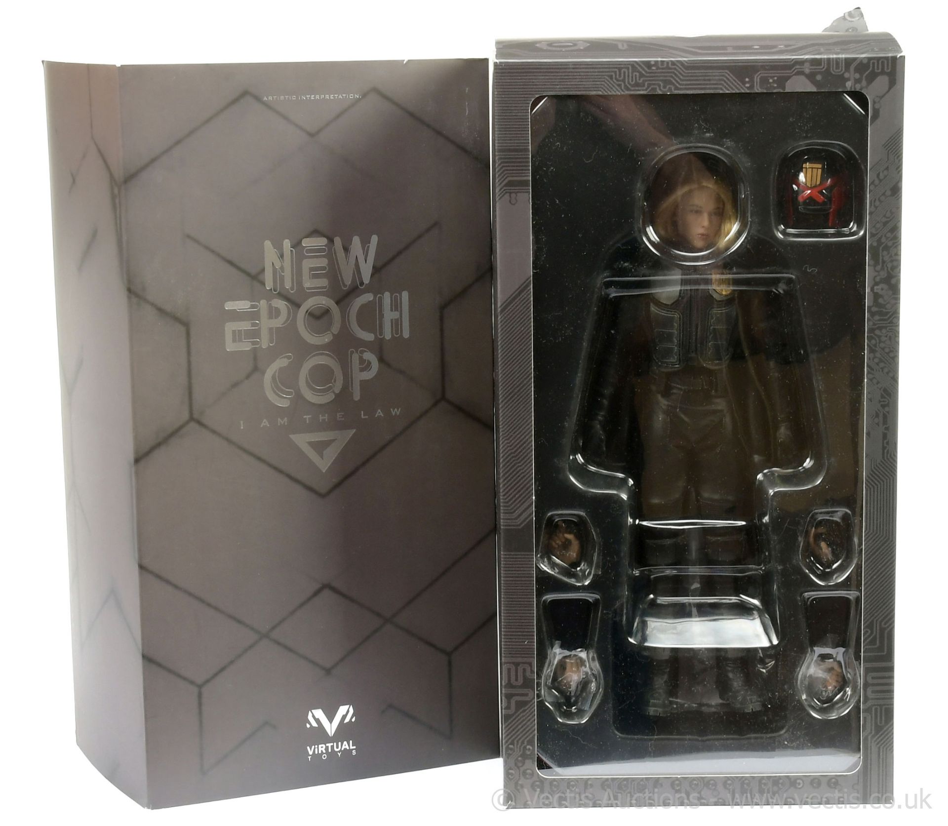 Virtual Toys New Epoch Cop I Am The Law 2000AD