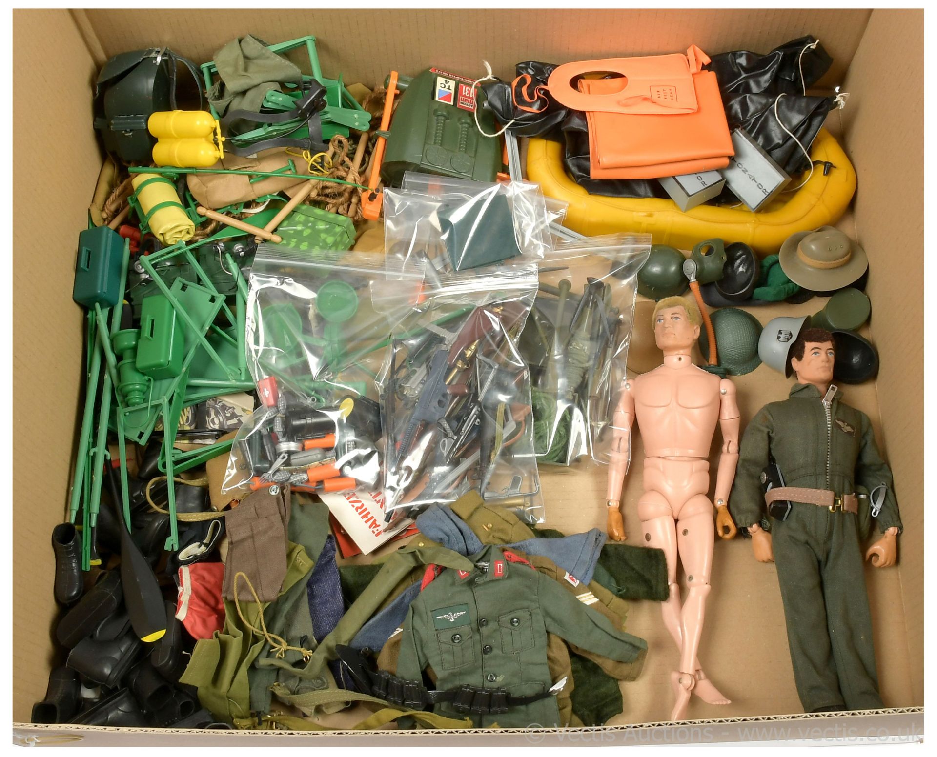 QTY inc Quantity of Vintage Action Man loose