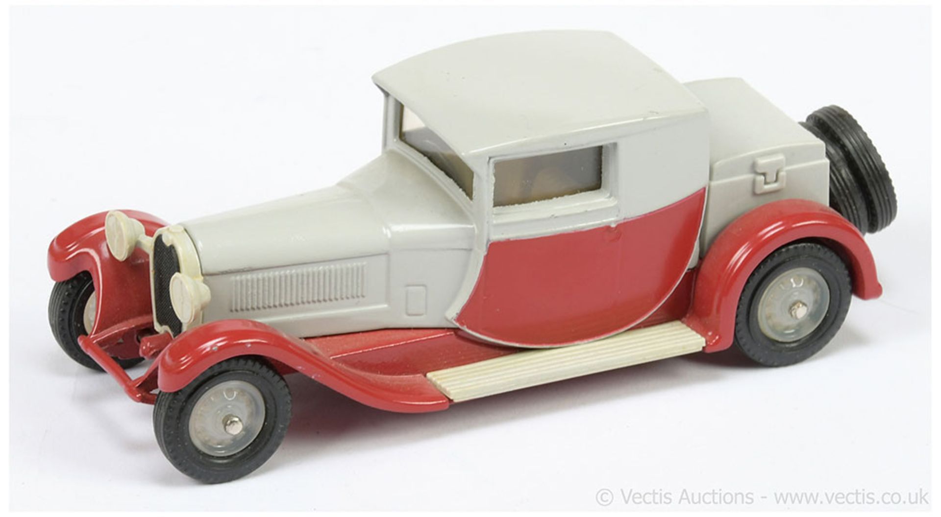 Matchbox Models of Yesteryear Y24 1928 Bugatti