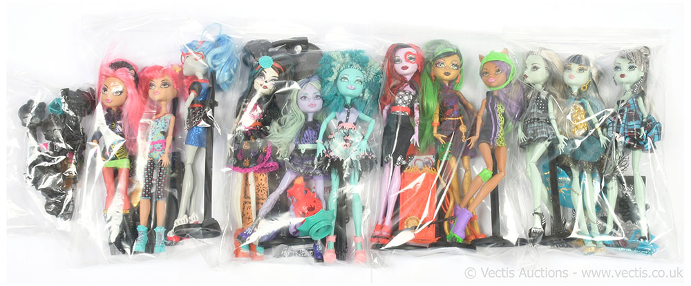 GRP inc Mattel Monster High dolls, unboxed