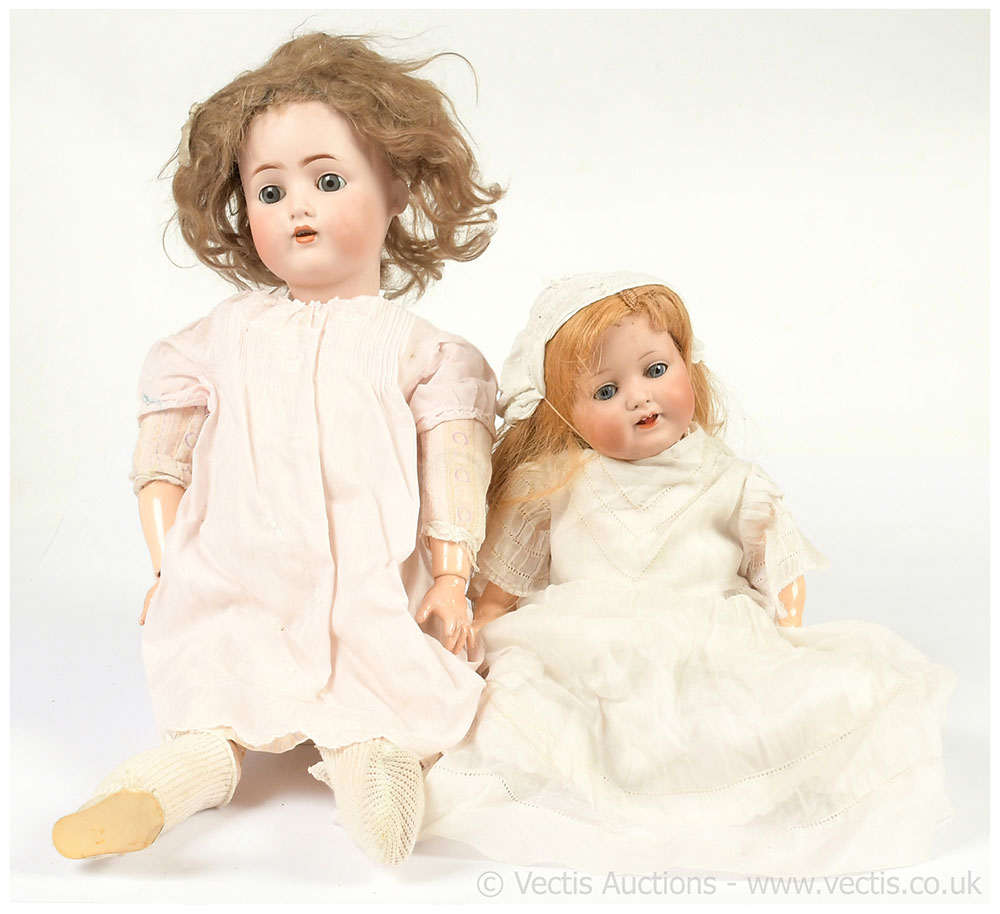 PAIR inc Pair of antique bisque dolls: (1) Alt