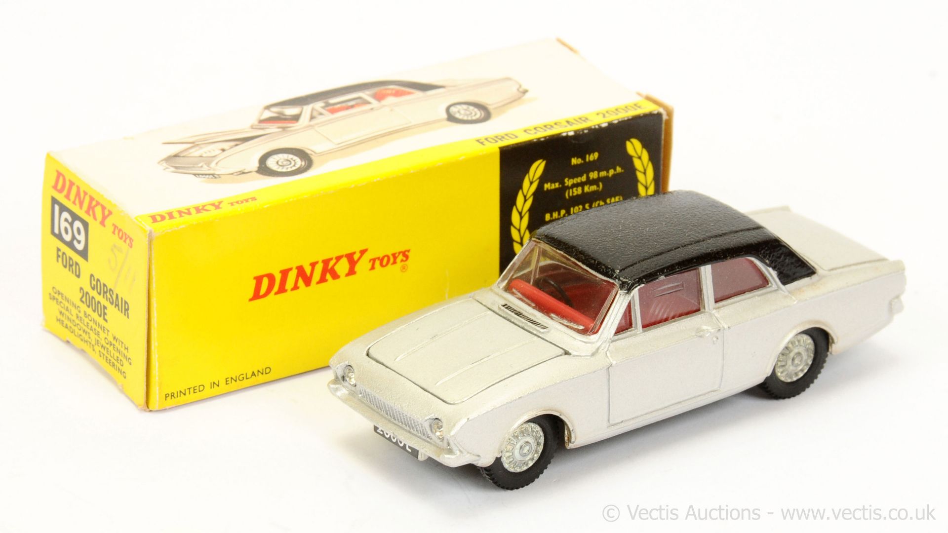 Dinky 169 Ford Corsair 2000E - silver, black