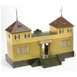 Marklin Ref 2032 O Gauge pre-war Station mounted