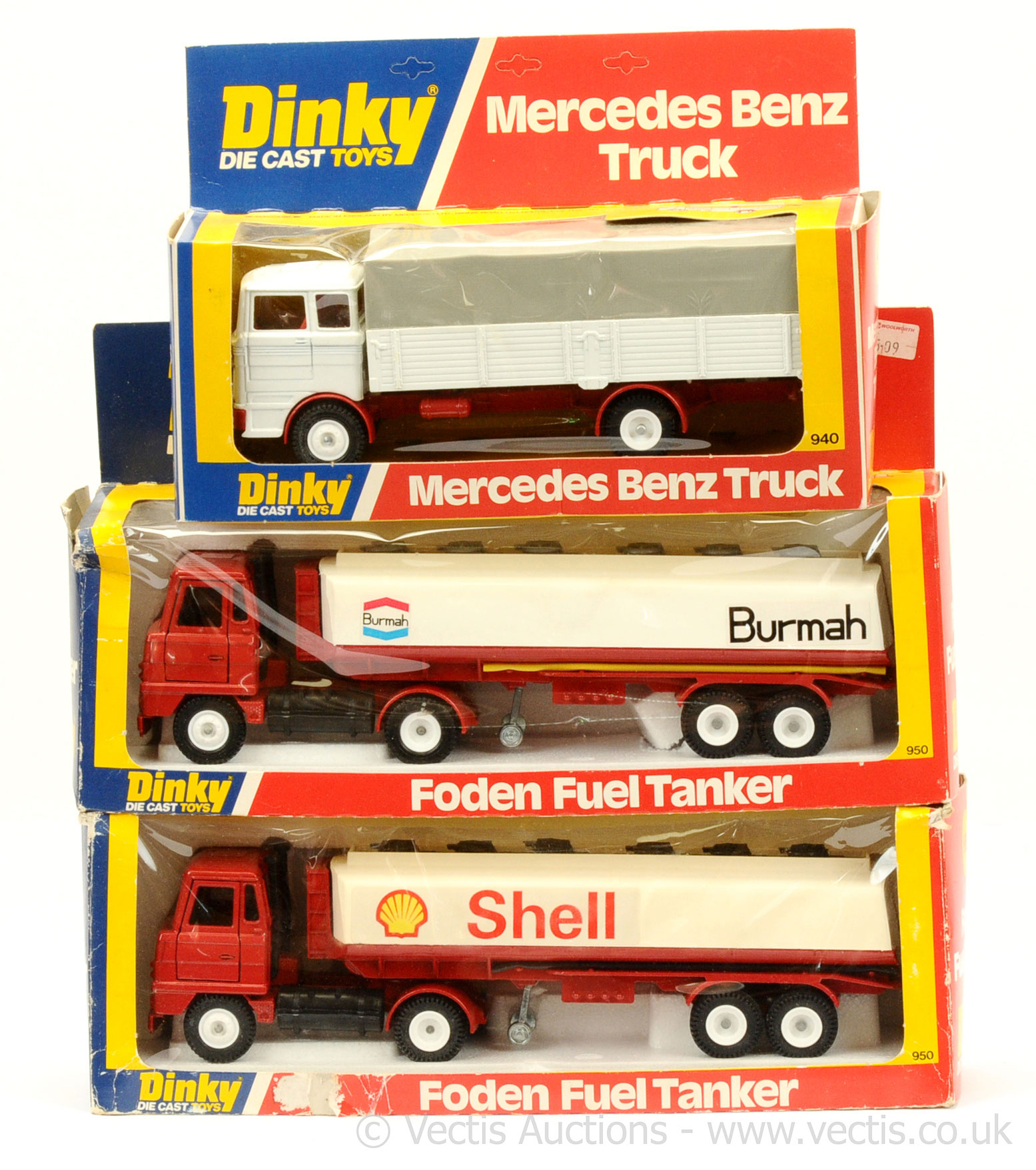 GRP inc Dinky 940 Mercedes Covered Truck - white