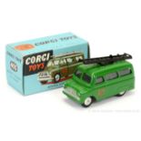 Corgi 405 Bedford Utilicon "AFS" Tender - green