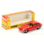 Corgi 374 Jaguar 4.2 Litre Type E - red body