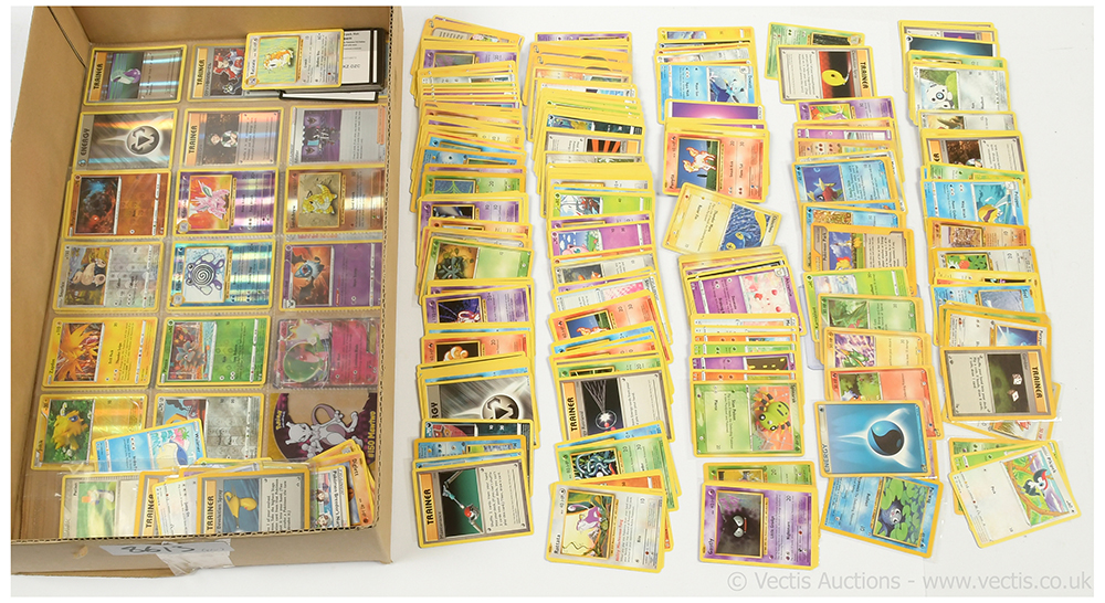 QTY inc Large quantity of Pokemon cards holo