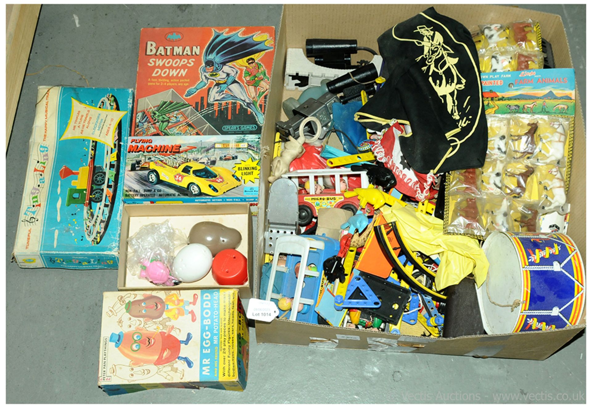 children's boxed, bagged and loose play items