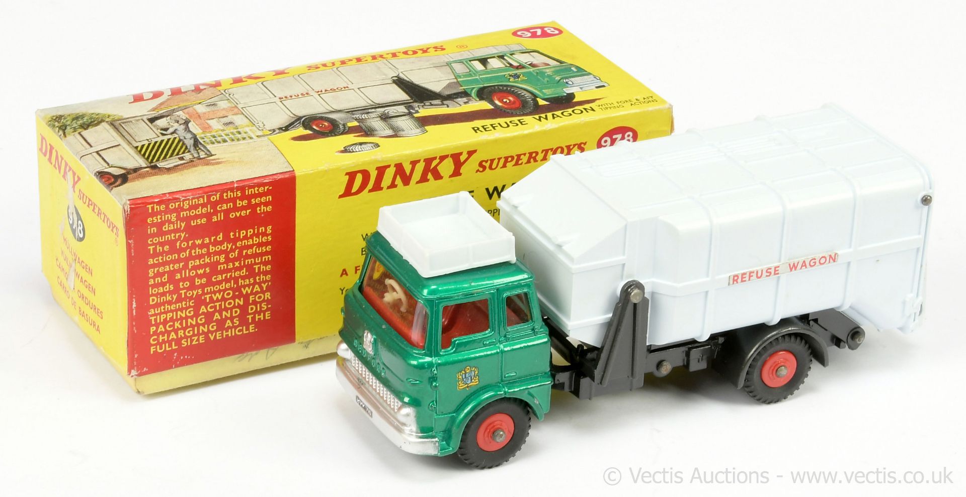 Dinky 978 Bedford Refuse Wagon - green cab
