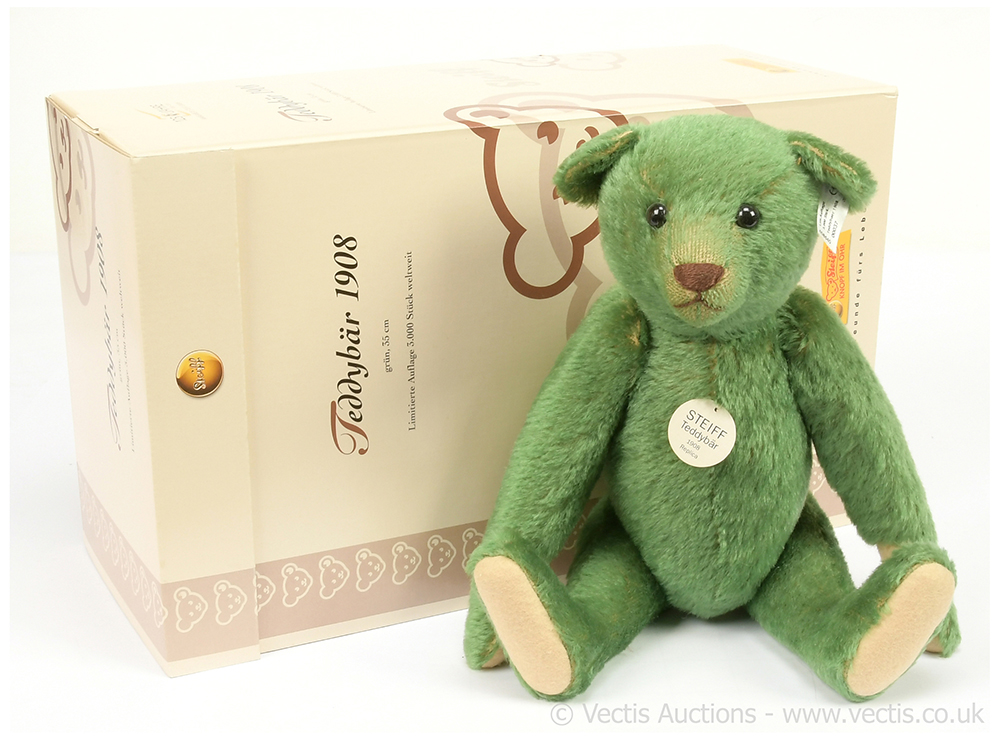 Steiff 1908 teddy bear replica, green mohair