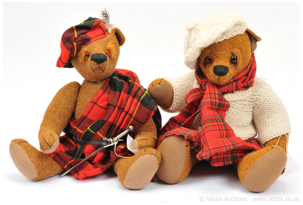 PAIR inc The Hand Crafted Harris Tweed Teddy