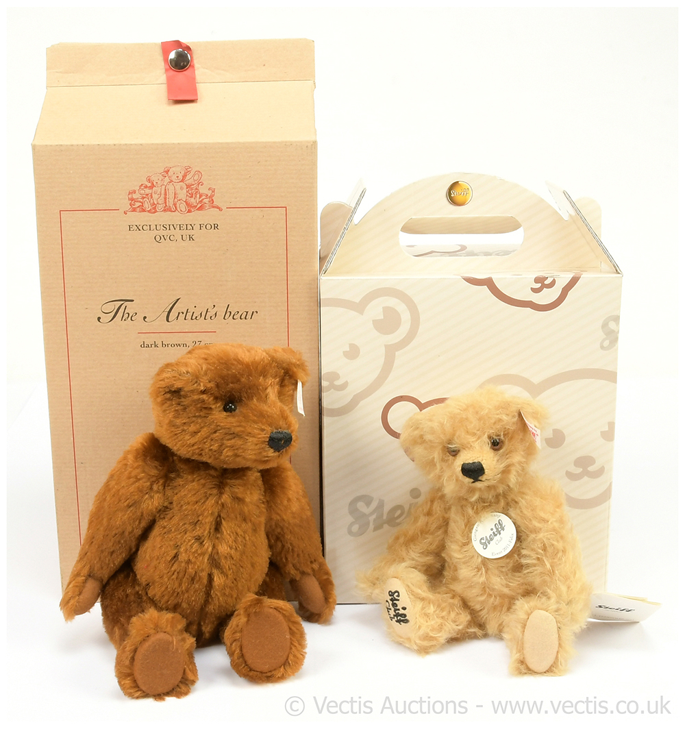 PAIR inc Steiff teddy bears: (1) Steiff