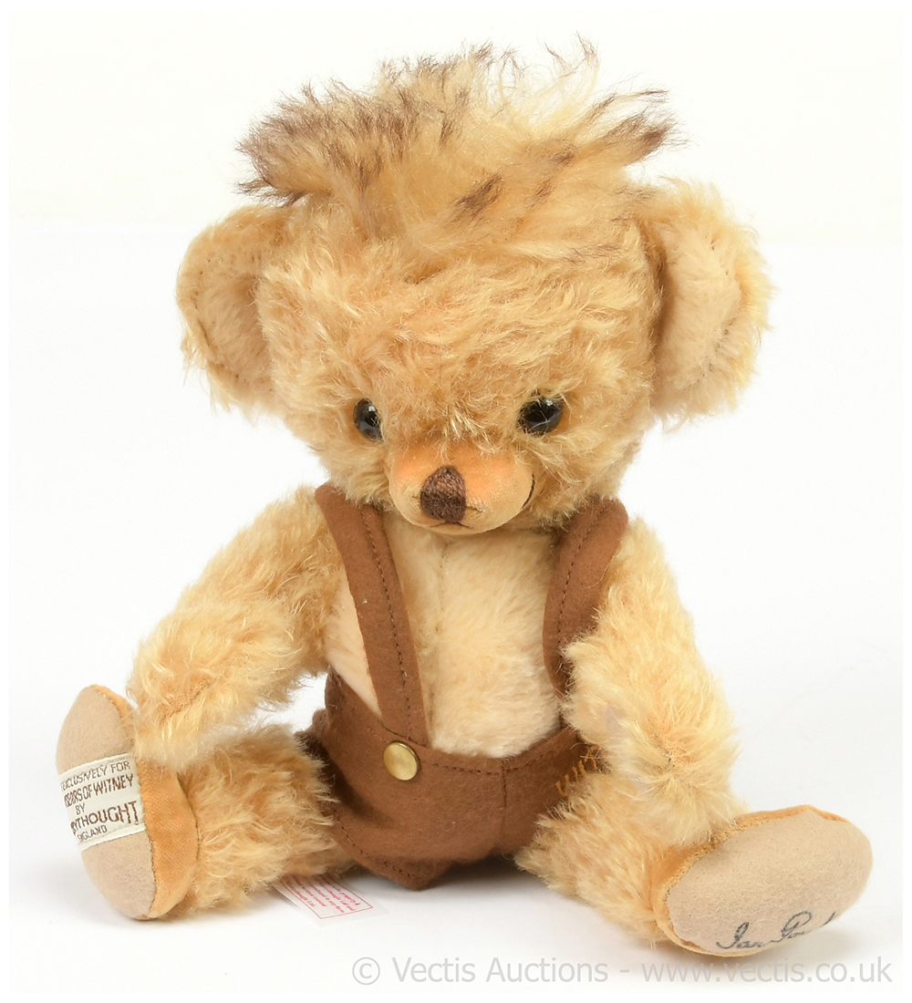 Merrythought Witney Golden Punkie teddy bear