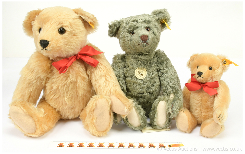GRP inc Steiff teddy bears: (1) Steiff Original