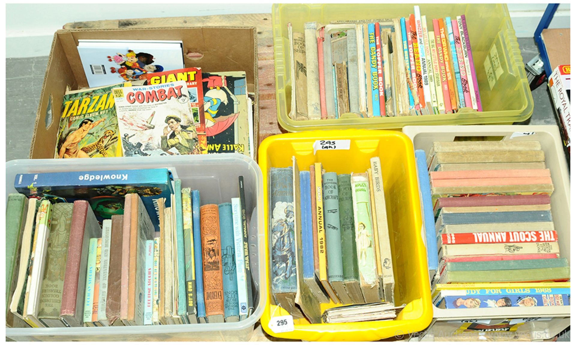 Large quantity of children's books, annuals