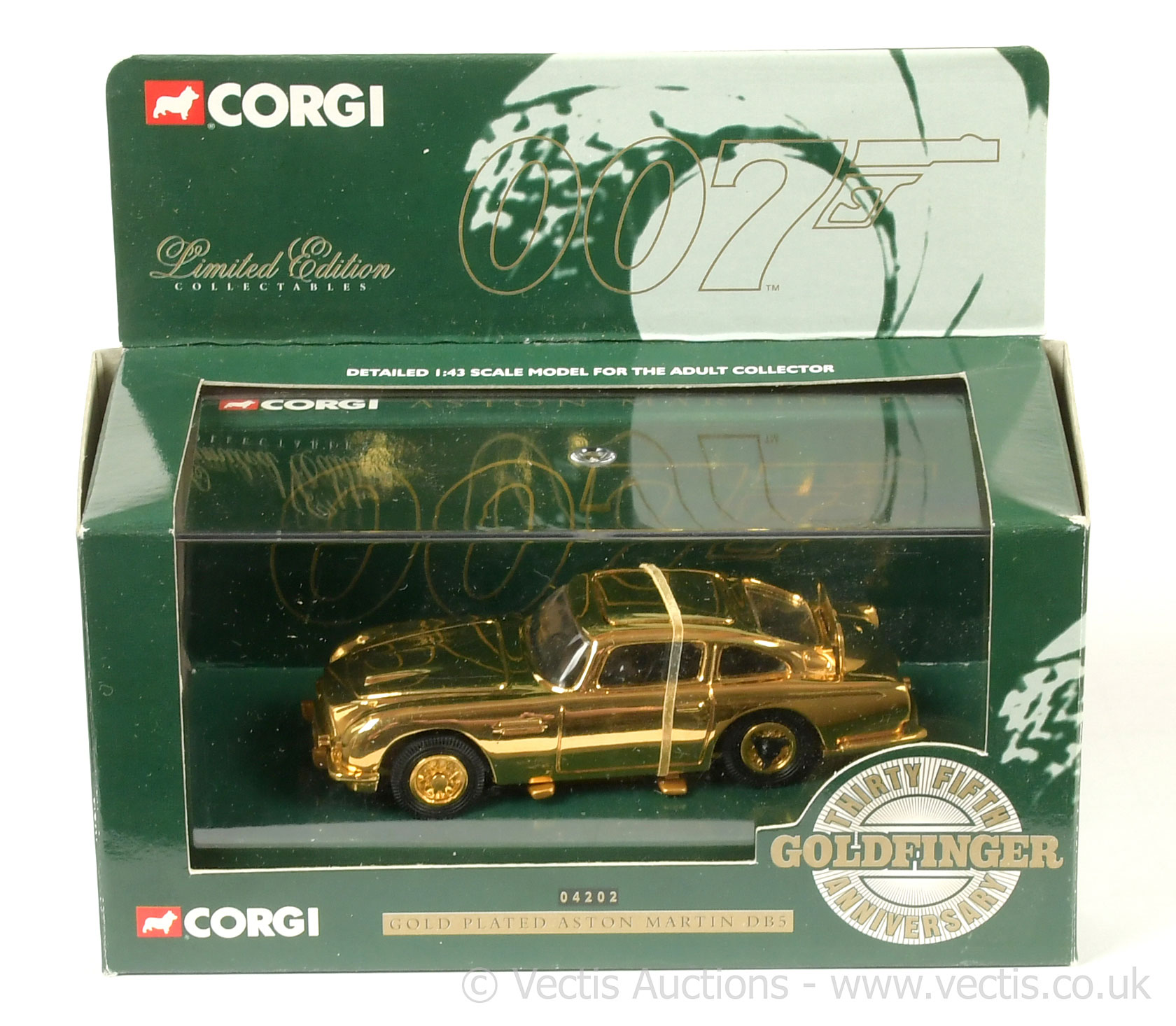 Corgi 04202 "James Bond" Aston Martin DB5