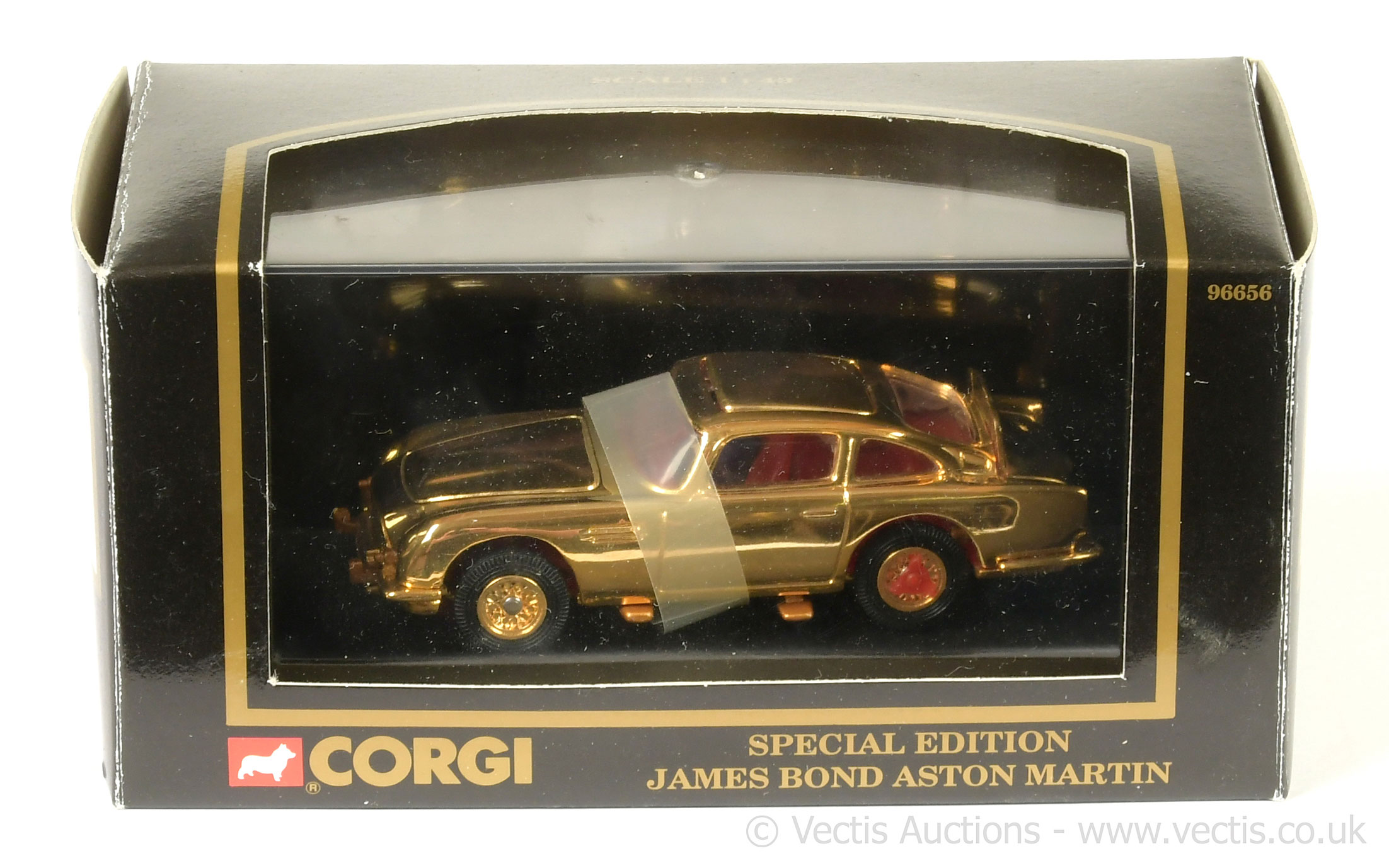 Corgi 96656 "James Bond" Aston Martin DB5