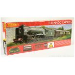 Hornby (China) R1225 "Tornado Express" train set