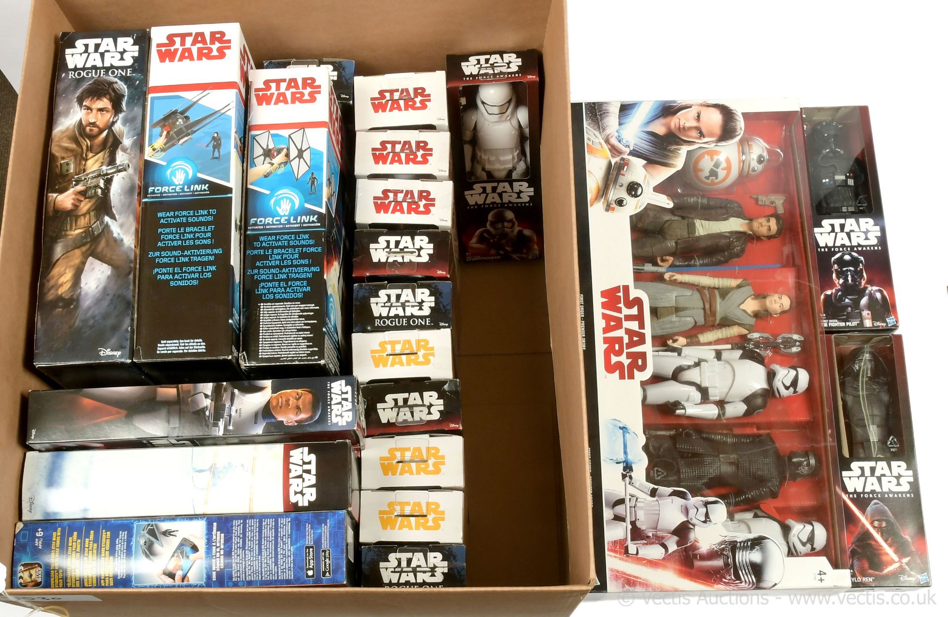 GRP inc Large quantity of Modern Star Wars 12"