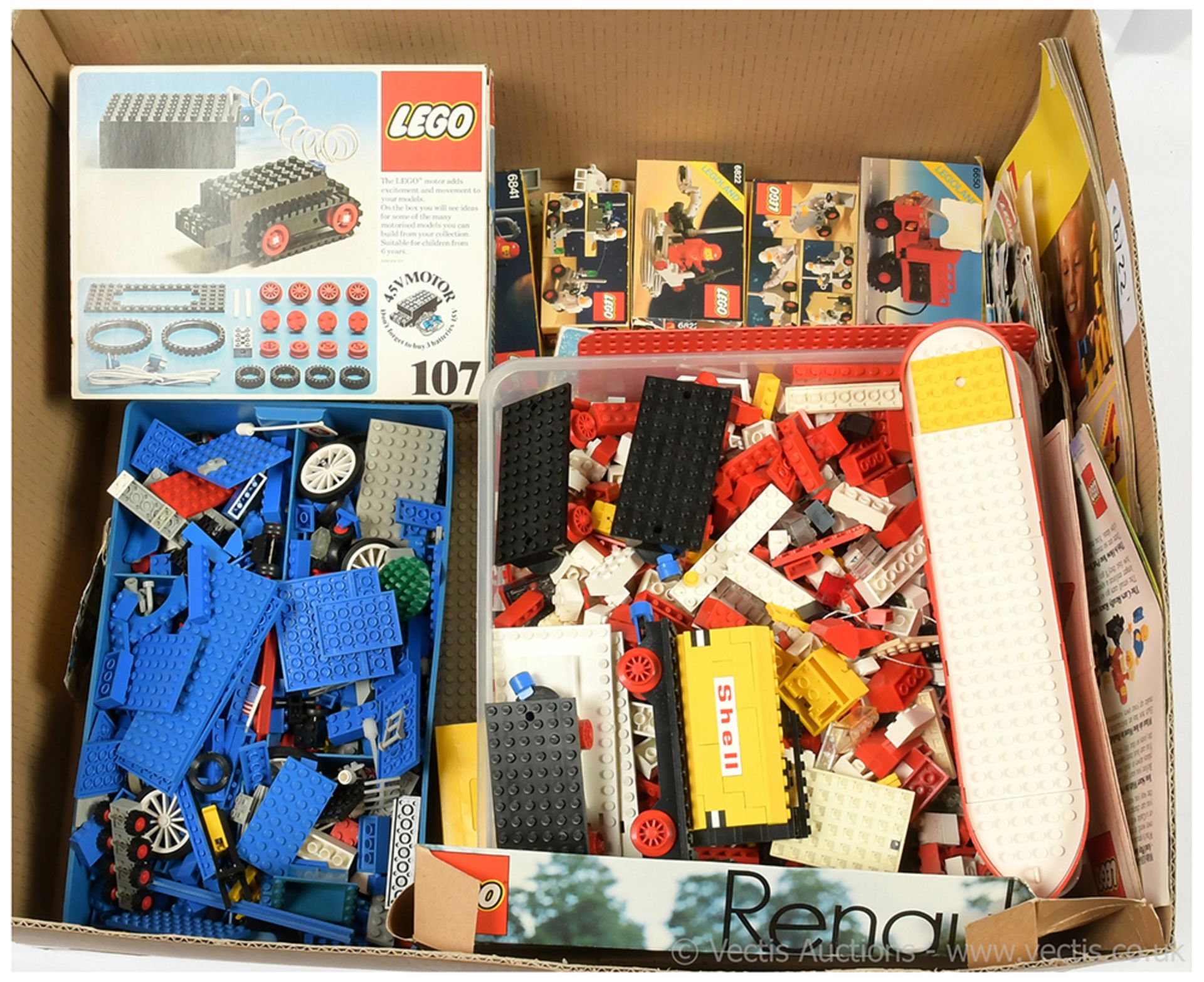 Lego items including; 107 4.5V Motor Set