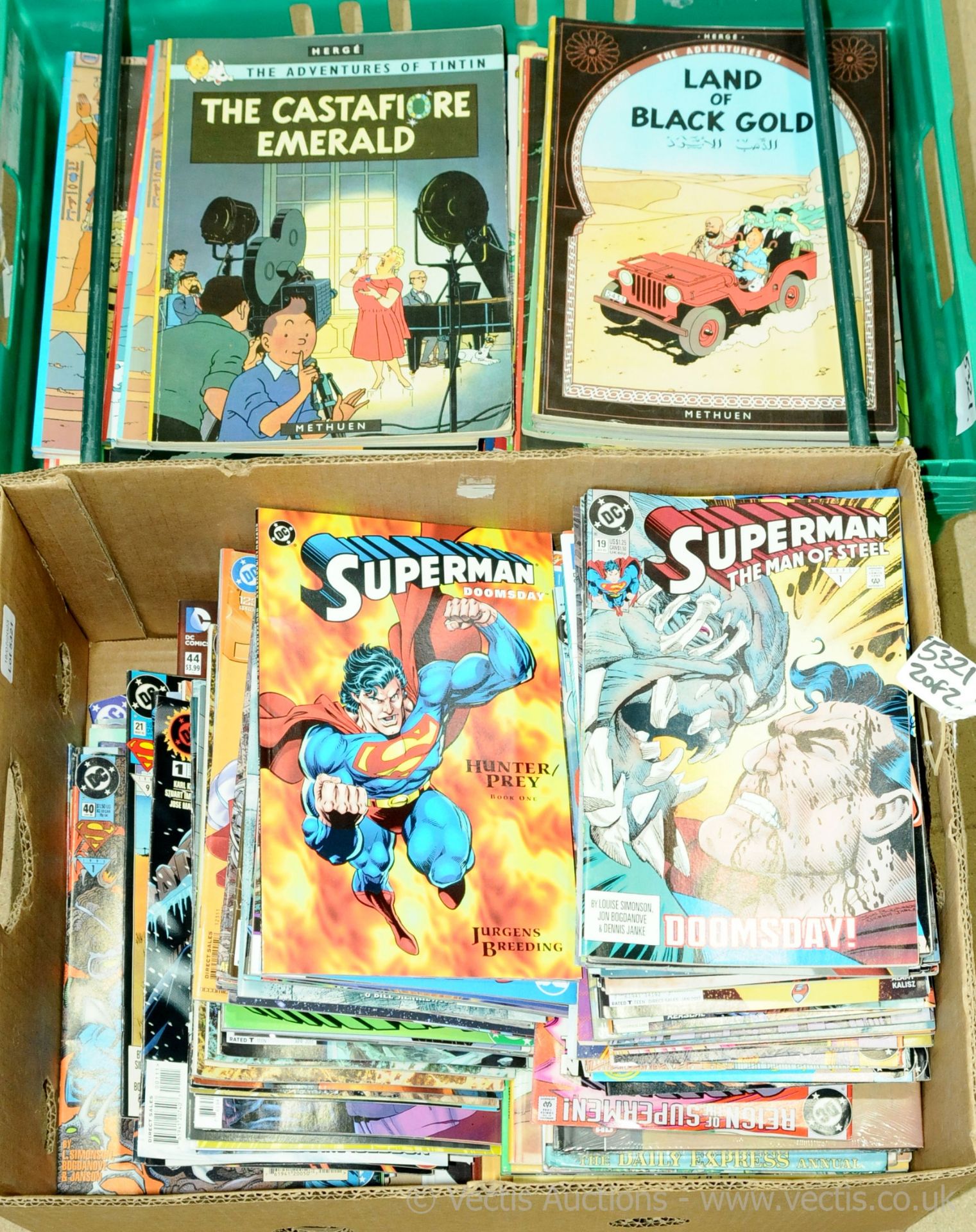 DC Comics and similar, a large qty