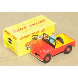 Dinky 340 Land Rover - red plastic hubs with