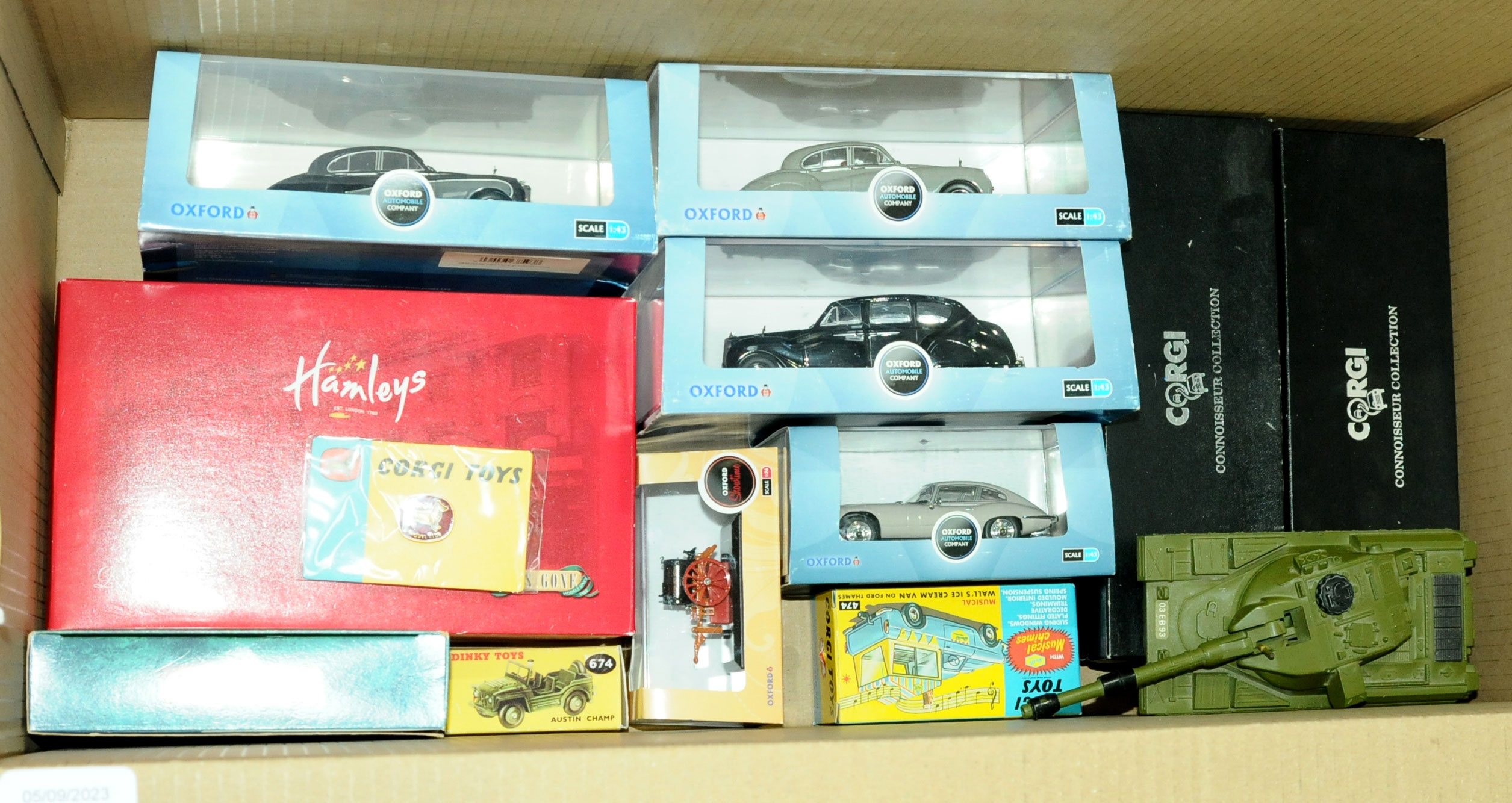 GRP inc Oxford Diecast, Dinky, Corgi and similar 