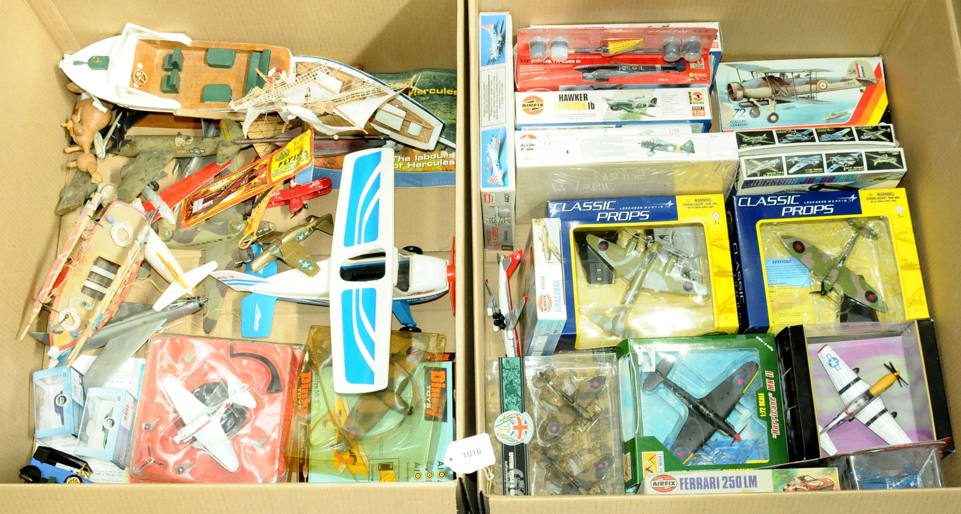 A boxed & unboxed Aviation & Boat related boxed