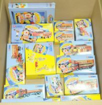 GRP inc Corgi boxed Chipperfields 17801 Scammell