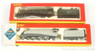 PAIR inc Hornby (China) A4 Class locos R2246