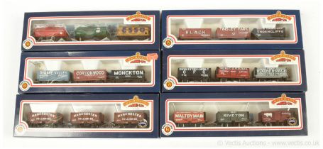 GRP inc Bachmann OO Gauge LE 3-pack Wagon Sets