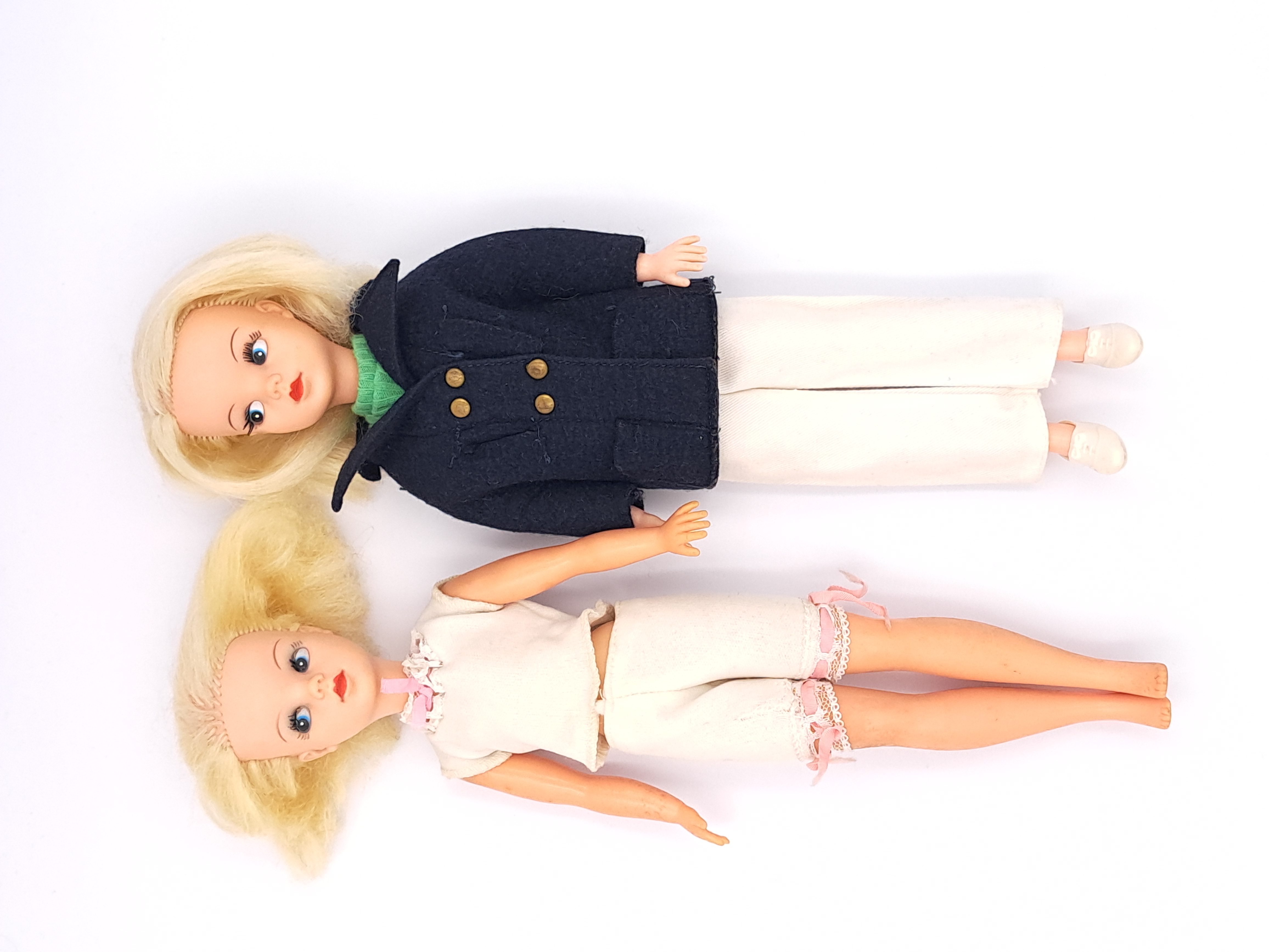 Pedigree Sindy pair of vintage side part hair dolls, 1969, blonde