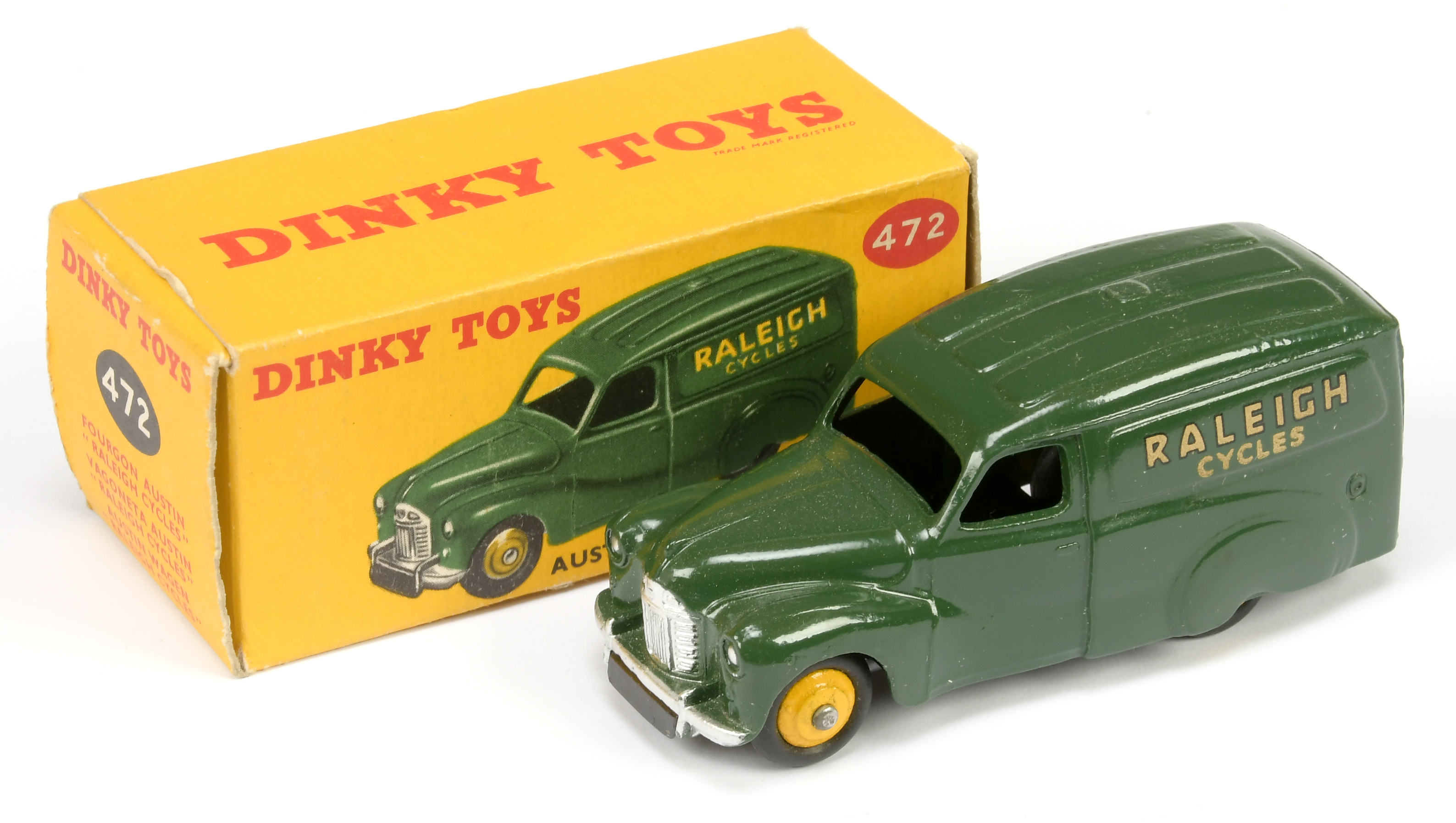 Dinky 472 Austin Van "Raleigh Cycles " green with yellow