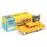 Corgi 221 Chevrolet impala “New York Taxi” 